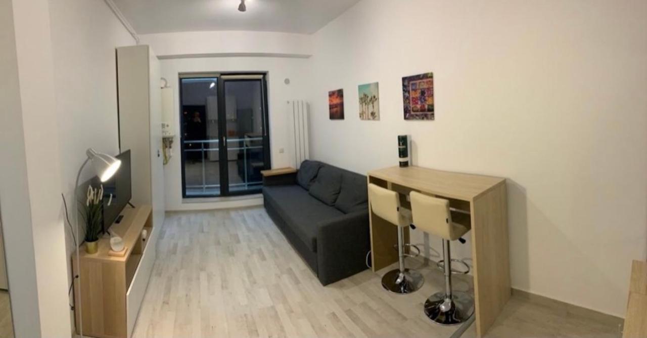 Retreat Luxury Apartment Near Presidential Palace Бухарест Экстерьер фото